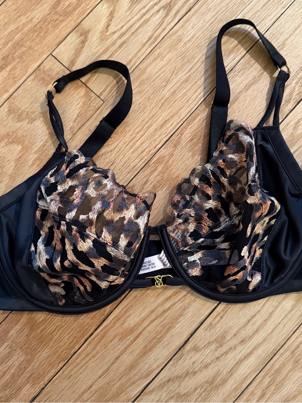 Victoria's Secret Leopard Underwire Bra - Black and Brown